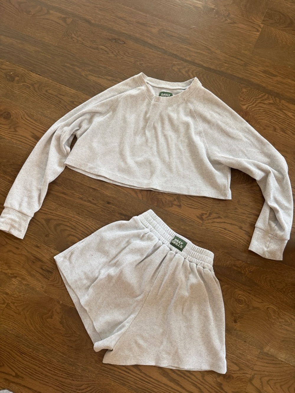 Daily Drill Relaxed Cropped thermal & Shorts Set